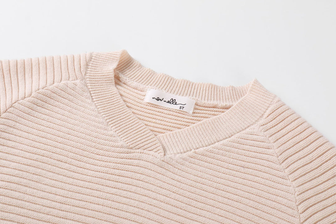 V-neck Sweater Cream